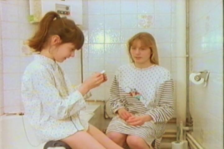 Azov Film Puberty Sexuele Voorlichting